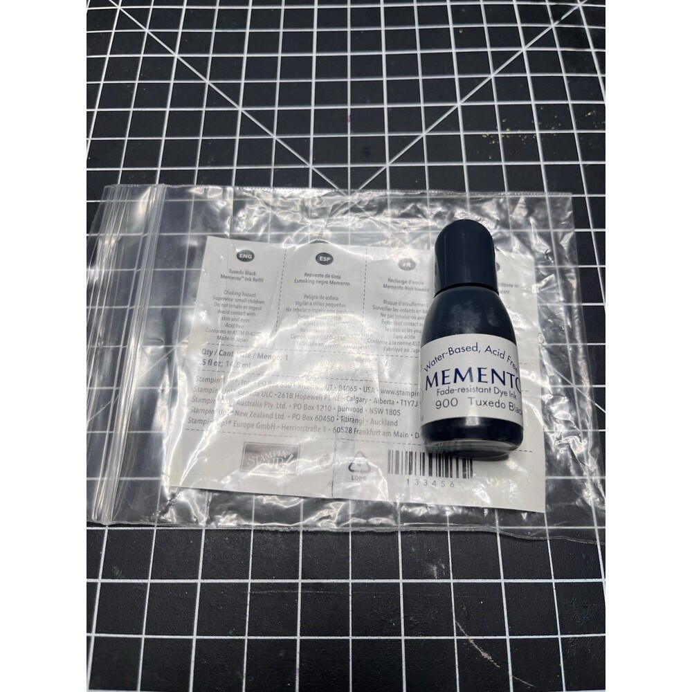 Memento Tuxedo Black Refill Reinker 900 Water-Based Ink